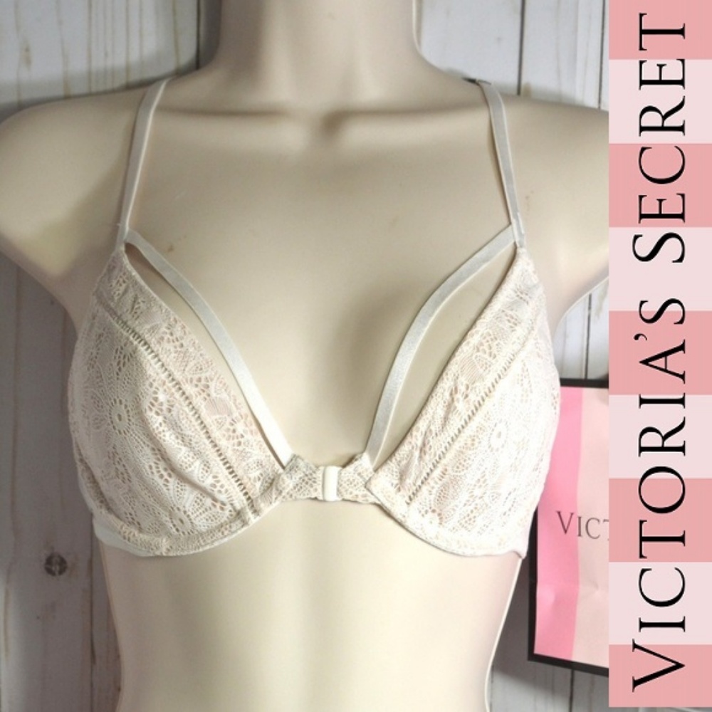 Victoria's Secret Very Sexy Unlined Demi Bra - Picture 1 of 3